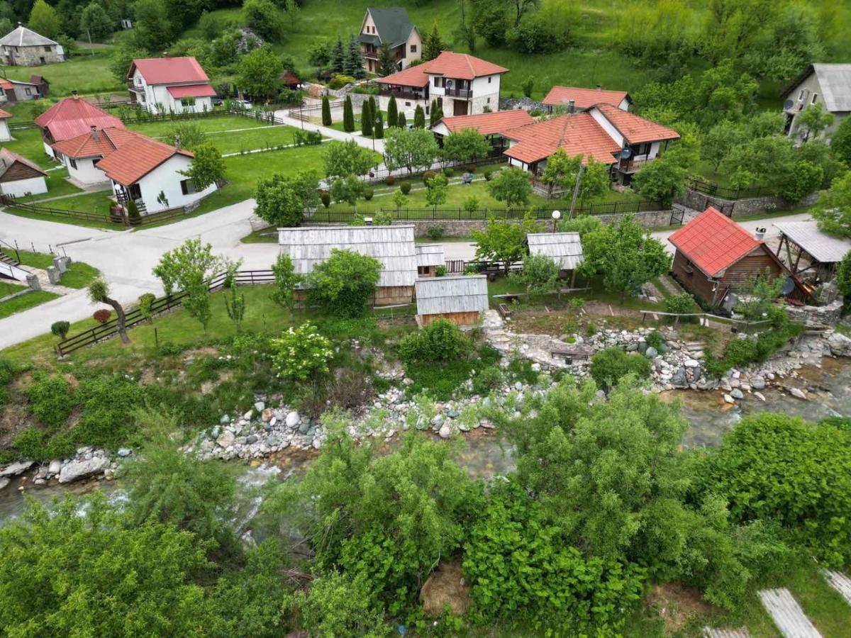 Etno Smjestaj Bjelasica Kolašin Exteriör bild
